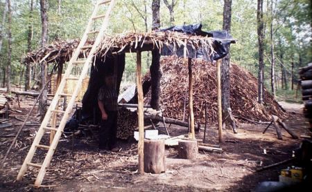 Thiviers La Cabane du Feuillardier